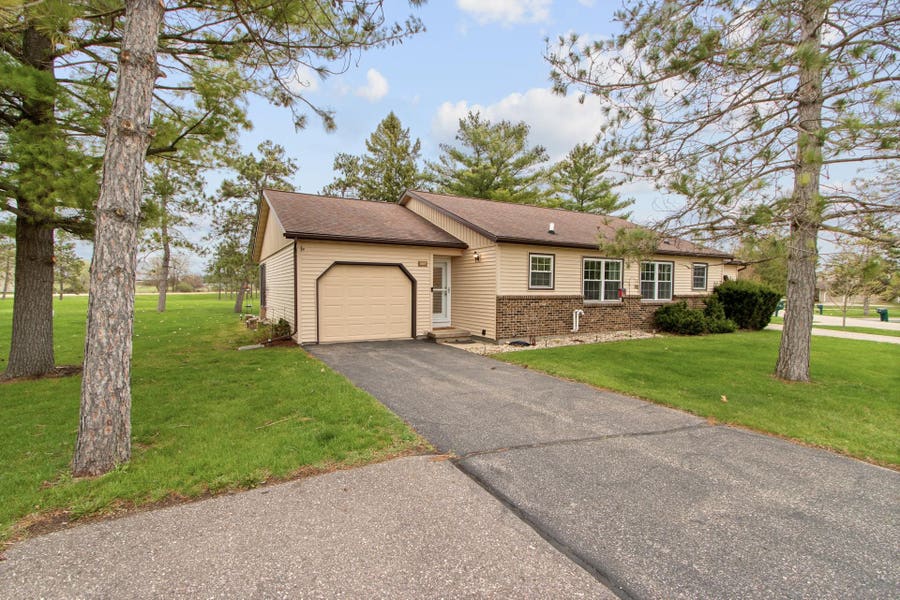 Property photo for 601 Saddle Ridge, Pacific, WI