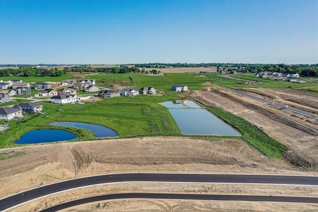 L434 4038 Whistle Rock, Windsor, WI 53532