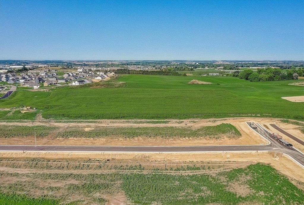 L434 4038 Whistle Rock, Windsor, WI 53532