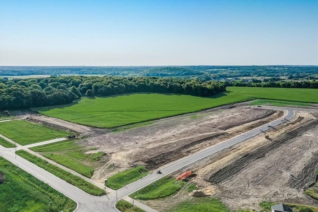 L434 4038 Whistle Rock, Windsor, WI 53532