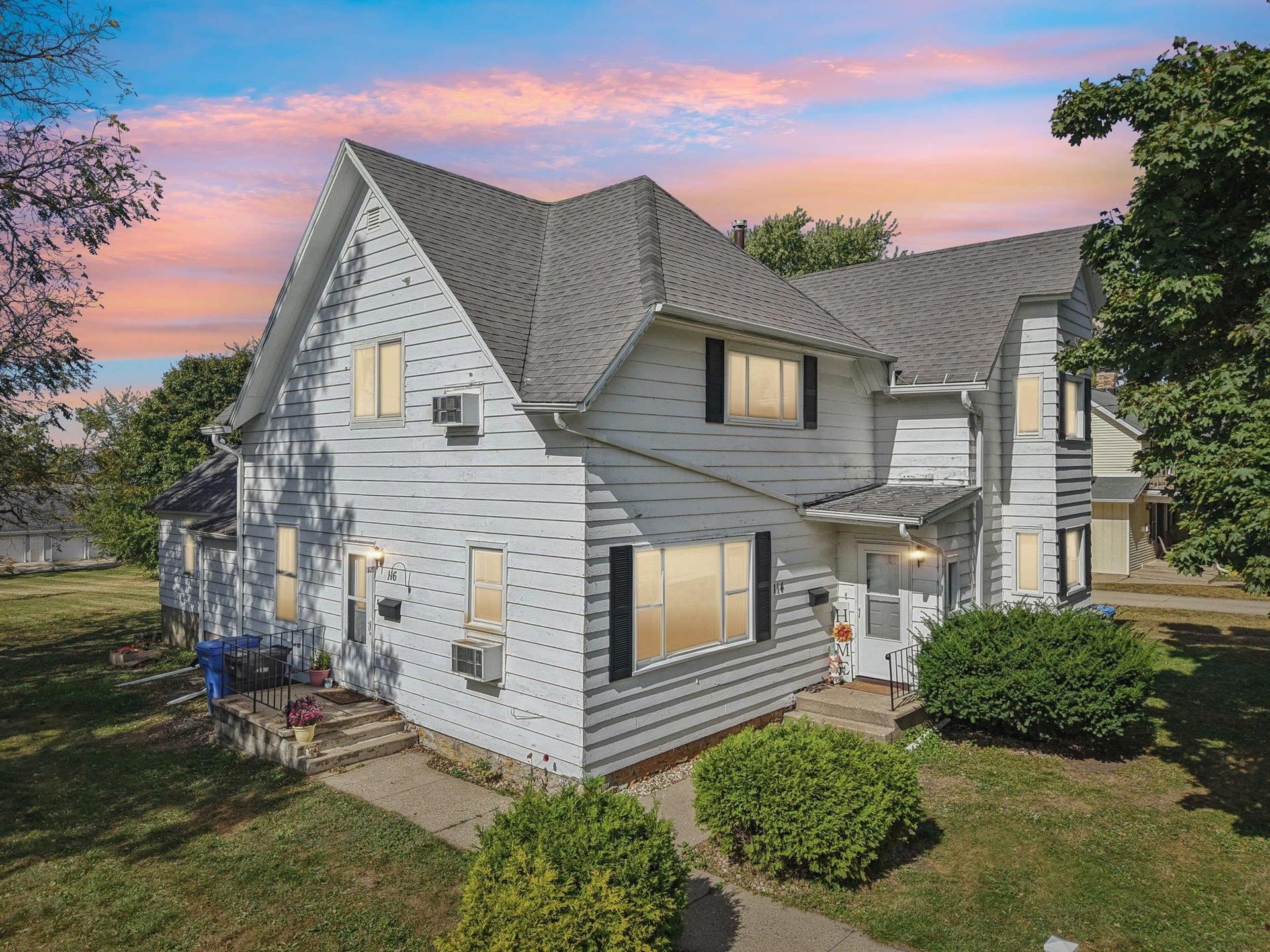 114 N 2nd Street, Mount Horeb, WI 53572